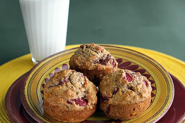Banana Berry Muffins