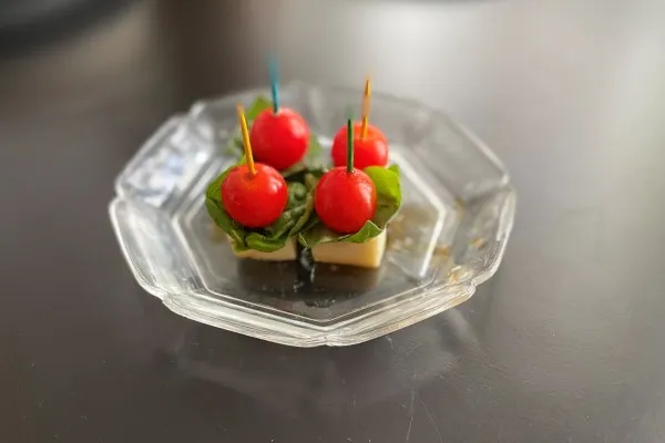Mini kapreské špízky